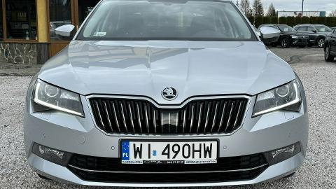 Škoda Superb III  (150KM) - 77 900  PLN, 2018 - Kamienna Góra - wyprzedaż | Autoria.pl