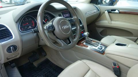 Audi Q7 I  (244KM) - 89 900  PLN, 2012 - Warszawa - wyprzedaż | Autoria.pl