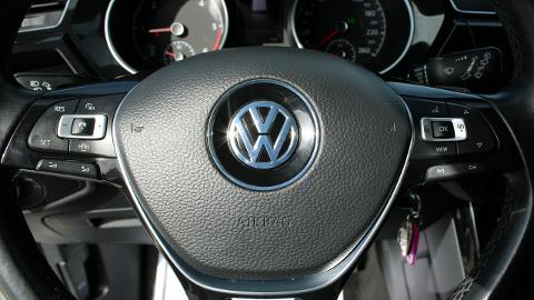 Volkswagen Touran III  (190KM) - 94 900  PLN, 2020 - Wągrowiec - wyprzedaż | Autoria.pl