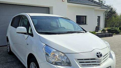 Toyota Verso (147KM) - 37 990  PLN, 2012 - Śrem - wyprzedaż | Autoria.pl