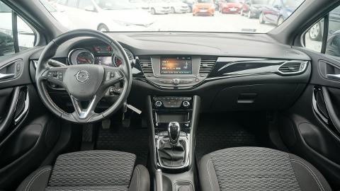 Opel Astra K  (136KM) - 47 700  PLN, 2019 - Poznań - wyprzedaż | Autoria.pl
