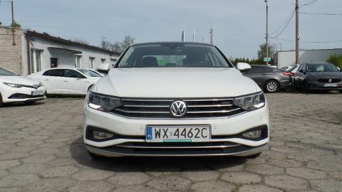 Volkswagen Passat B8  (150KM) - 98 900  PLN, 2020 - Katowice - wyprzedaż | Autoria.pl