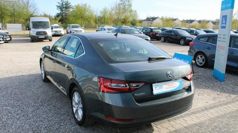 Škoda Superb III  (150KM) - 68 617  PLN, 2018 - Warszawa - wyprzedaż | Autoria.pl