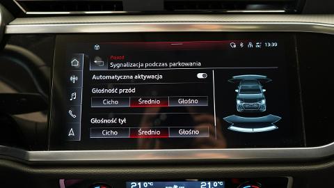 Audi Q3  (150KM) -  152 980  PLN, 2021 - Kielce - wyprzedaż | Autoria.pl