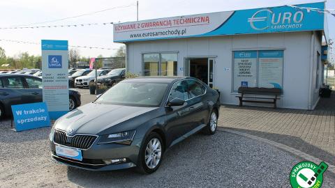 Škoda Superb III  (150KM) - 68 617  PLN, 2018 - Warszawa - wyprzedaż | Autoria.pl