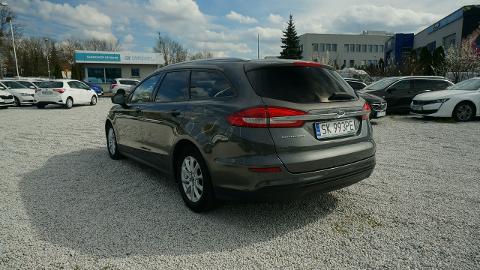 Ford Mondeo Mk5  (165KM) - 55 700  PLN, 2018 - Poznań - wyprzedaż | Autoria.pl