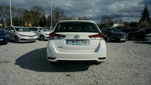 Toyota Auris II  (90KM) - 42 700  PLN, 2017 - Poznań - wyprzedaż | Autoria.pl