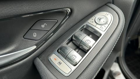 Mercedes-Benz GLC (211KM) -  199 900  PLN, 2019 - Żory - wyprzedaż | Autoria.pl