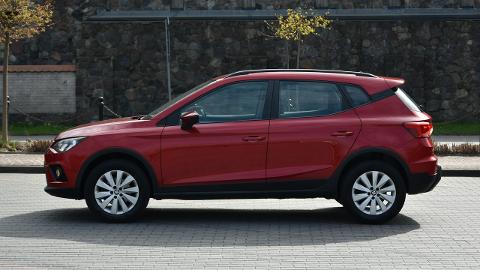 Seat Arona (95KM) - 55 900  PLN, 2018 - Kampinos - wyprzedaż | Autoria.pl