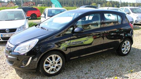 Opel Corsa D  (86KM) - 21 500  PLN, 2011 - Harklowa - wyprzedaż | Autoria.pl