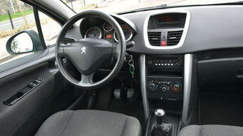 Peugeot 207 (68KM) - 9 900  PLN, 2012 - Kampinos - wyprzedaż | Autoria.pl