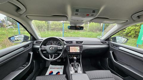 Škoda Superb III  (190KM) - 79 900  PLN, 2018 - Nowy Sącz - wyprzedaż | Autoria.pl