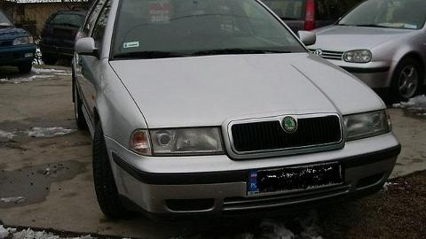 Škoda Octavia I  (90KM) - 14 300  PLN, 2001 - Skawina - wyprzedaż | Autoria.pl
