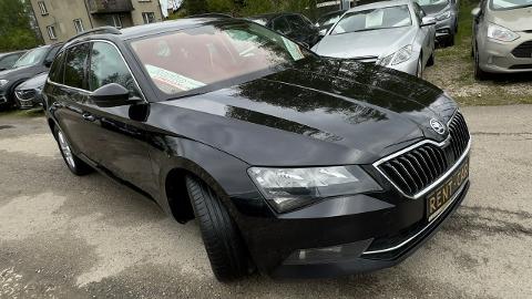 Škoda Superb III  (150KM) - 69 900  PLN, 2019 - Częstochowa - wyprzedaż | Autoria.pl