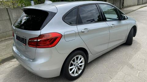 BMW Seria  2 F45 (115KM) - 53 999  PLN, 2017 - Gostyń - wyprzedaż | Autoria.pl