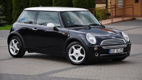 Mini Cooper I  (116KM) - 10 900  PLN, 2004 - Ostrów Mazowiecka - wyprzedaż | Autoria.pl