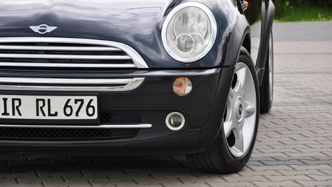 Mini Cooper I  (116KM) - 10 900  PLN, 2004 - Ostrów Mazowiecka - wyprzedaż | Autoria.pl