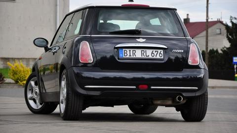 Mini Cooper I  (116KM) - 10 900  PLN, 2004 - Ostrów Mazowiecka - wyprzedaż | Autoria.pl