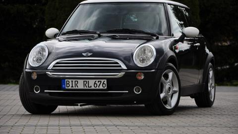 Mini Cooper I  (116KM) - 10 900  PLN, 2004 - Ostrów Mazowiecka - wyprzedaż | Autoria.pl