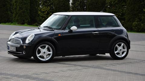 Mini Cooper I  (116KM) - 10 900  PLN, 2004 - Ostrów Mazowiecka - wyprzedaż | Autoria.pl