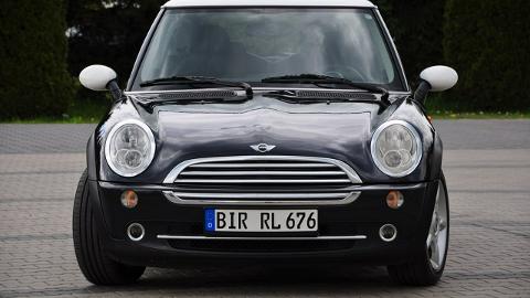 Mini Cooper I  (116KM) - 10 900  PLN, 2004 - Ostrów Mazowiecka - wyprzedaż | Autoria.pl