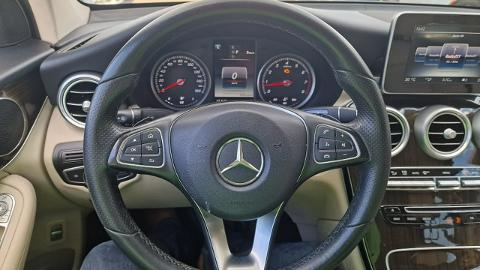 Mercedes-Benz GLC (245KM) -  121 000  PLN, 2017 - Słupsk - wyprzedaż | Autoria.pl