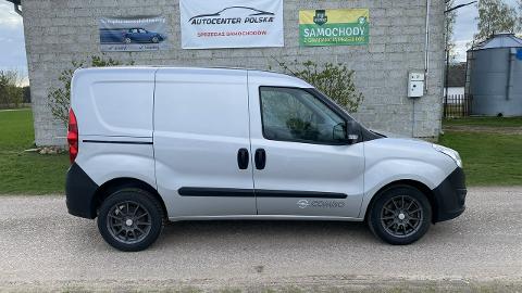 Opel Combo (120KM) - 41 800  PLN, 2016 - Gąsocin - wyprzedaż | Autoria.pl