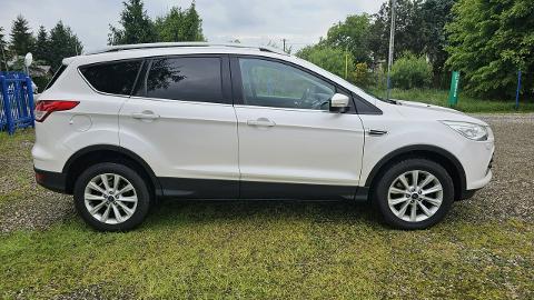 Ford Kuga II  (183KM) - 59 800  PLN, 2015 - Nowy Sącz - wyprzedaż | Autoria.pl