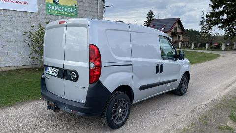 Opel Combo (120KM) - 41 800  PLN, 2016 - Gąsocin - wyprzedaż | Autoria.pl