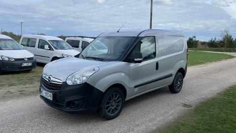 Opel Combo (120KM) - 41 800  PLN, 2016 - Gąsocin - wyprzedaż | Autoria.pl