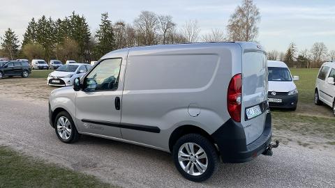 Opel Combo (120KM) - 41 900  PLN, 2016 - Gąsocin - wyprzedaż | Autoria.pl