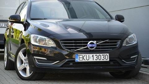 Volvo V60 I  (215KM) - 51 900  PLN, 2013 - Kutno - wyprzedaż | Autoria.pl