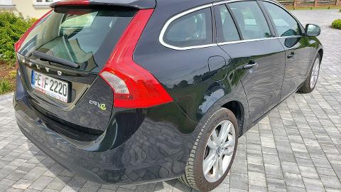 Volvo V60 I  (115KM) - 31 400  PLN, 2011 - Drelów - wyprzedaż | Autoria.pl