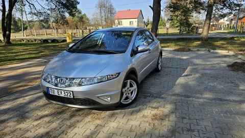 Honda Civic VIII  (83KM) - 19 900  PLN, 2008 - CHECHŁO - wyprzedaż | Autoria.pl