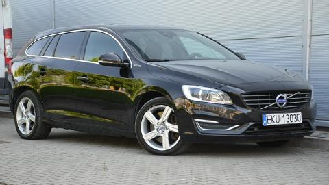 Volvo V60 I  (215KM) - 51 900  PLN, 2013 - Kutno - wyprzedaż | Autoria.pl