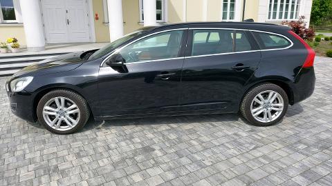 Volvo V60 I  (115KM) - 31 400  PLN, 2011 - Drelów - wyprzedaż | Autoria.pl