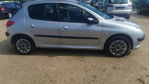 Peugeot 206 (75KM) - 4 900  PLN, 2003 - Strzegom - wyprzedaż | Autoria.pl