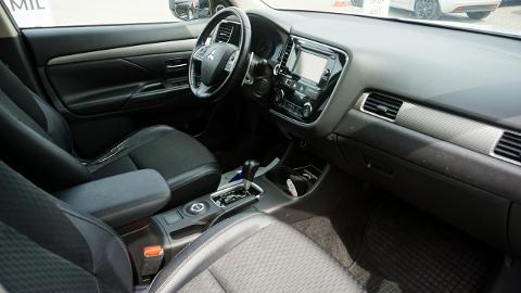 Mitsubishi Outlander III  (150KM) - 59 000  PLN, 2014 - Opole - wyprzedaż | Autoria.pl