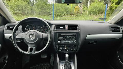 Volkswagen Jetta A6  (122KM) - 44 900  PLN, 2014 - Nowy Sącz - wyprzedaż | Autoria.pl