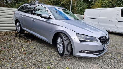 Škoda Superb III  (150KM) - 69 900  PLN, 2016 - Rybnik - wyprzedaż | Autoria.pl