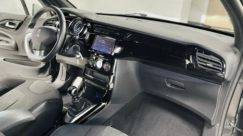 DS Automobiles DS 3 (120KM) - 46 100  PLN, 2018 - Częstochowa - wyprzedaż | Autoria.pl