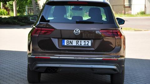 Volkswagen Tiguan II  (190KM) - 85 900  PLN, 2016 - Ostrów Mazowiecka - wyprzedaż | Autoria.pl