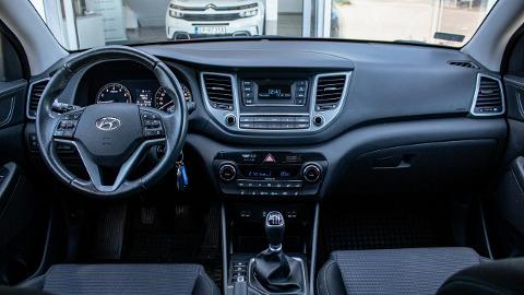 Hyundai Tucson III  (132KM) - 77 900  PLN, 2017 - Piotrków Trybunalski - wyprzedaż | Autoria.pl