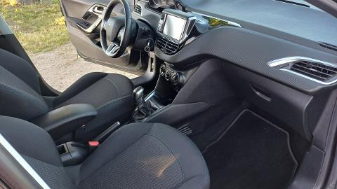 Peugeot 208 I  (102KM) - 26 500  PLN, 2019 - Suchorzew - wyprzedaż | Autoria.pl