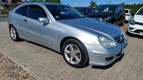 Mercedes-Benz Klasa C W203  (143KM) - 17 700  PLN, 2007 - Gniezno - wyprzedaż | Autoria.pl