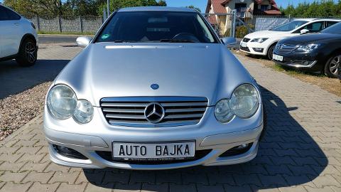 Mercedes-Benz Klasa C W203  (143KM) - 17 700  PLN, 2007 - Gniezno - wyprzedaż | Autoria.pl