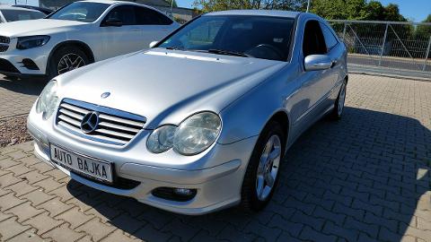 Mercedes-Benz Klasa C W203  (143KM) - 17 700  PLN, 2007 - Gniezno - wyprzedaż | Autoria.pl