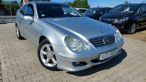 Mercedes-Benz Klasa C W203  (143KM) - 17 700  PLN, 2007 - Gniezno - wyprzedaż | Autoria.pl