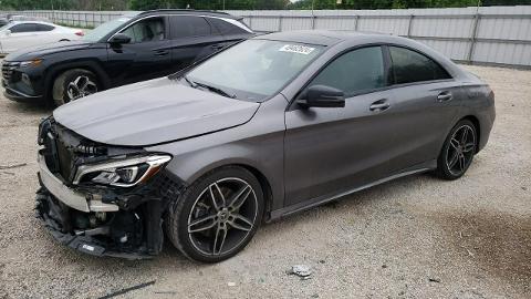 Mercedes-Benz CLA (208KM) - 48 600  PLN, 2018 - wyprzedaż | Autoria.pl