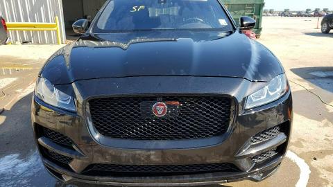 Jaguar F-PACE (247KM) - 60 300  PLN, 2019 - wyprzedaż | Autoria.pl